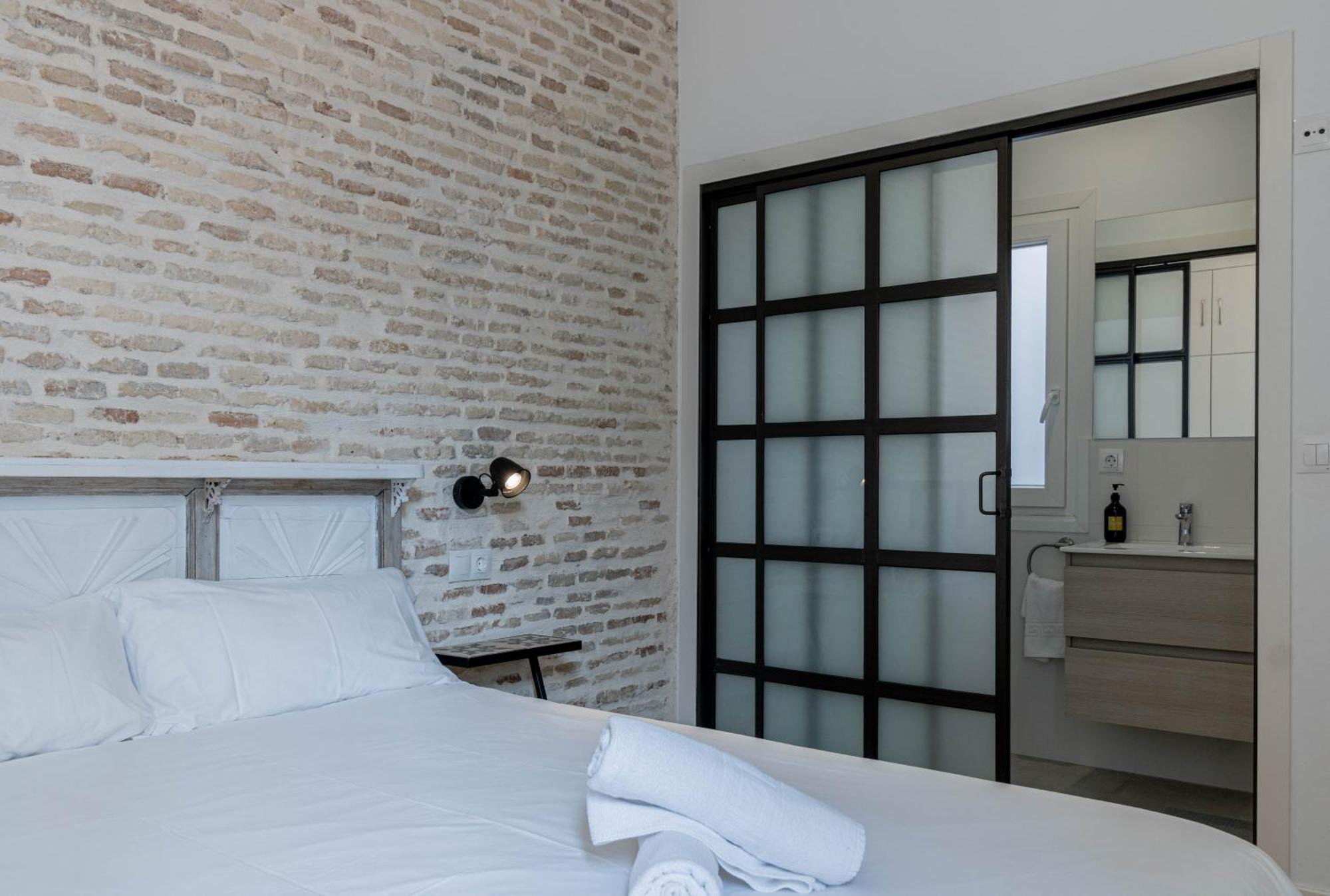 Sepulveda, Moderno Apartamento By Outin Apartment Sevilla Bagian luar foto